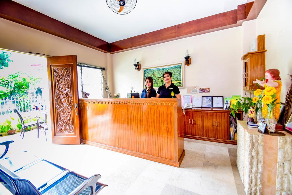 Kalibo Hotel Bagian luar foto